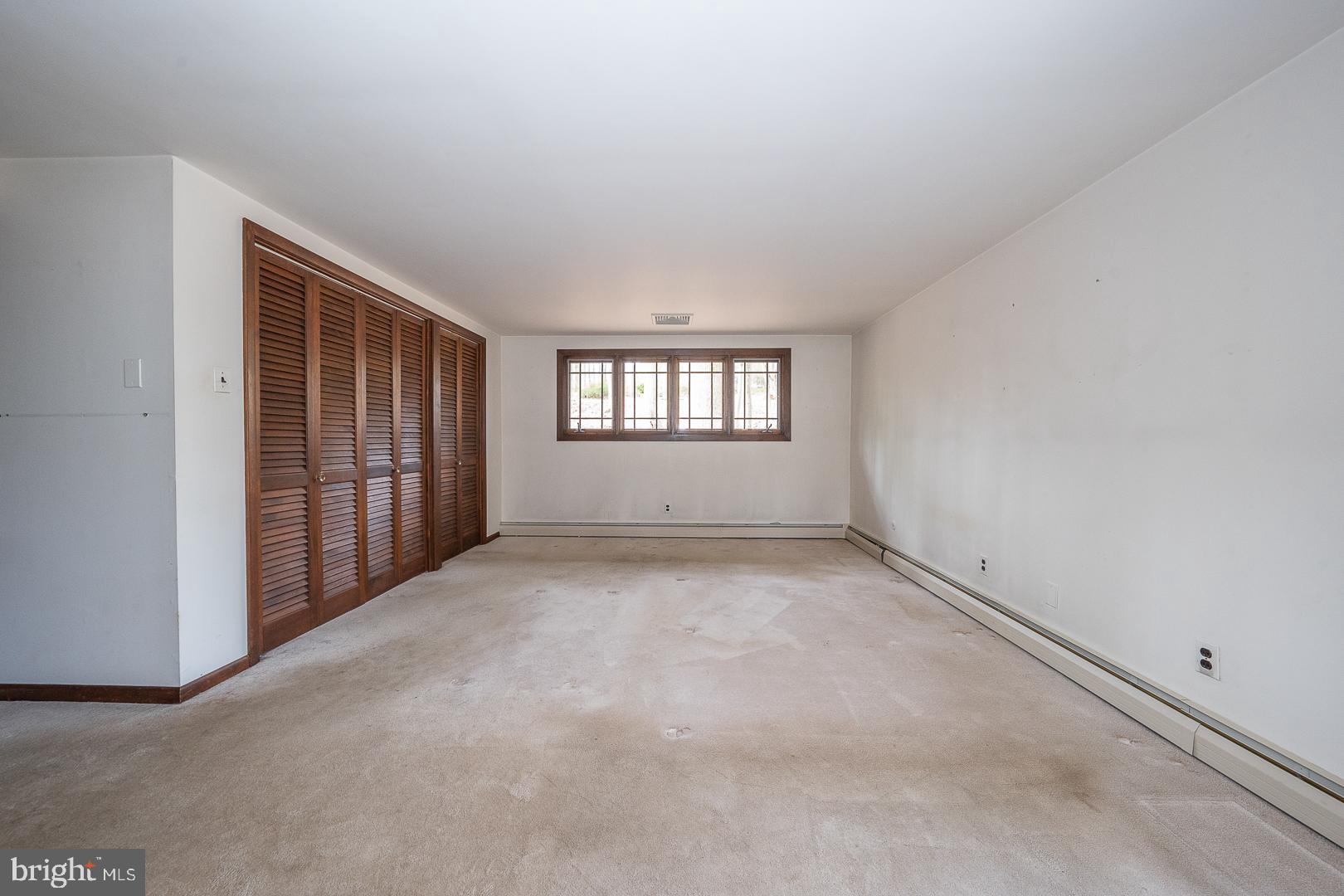 759 Hedges Lane Wayne, PA 19087 - Photo 23 of 60 Many closets in primary bedroom