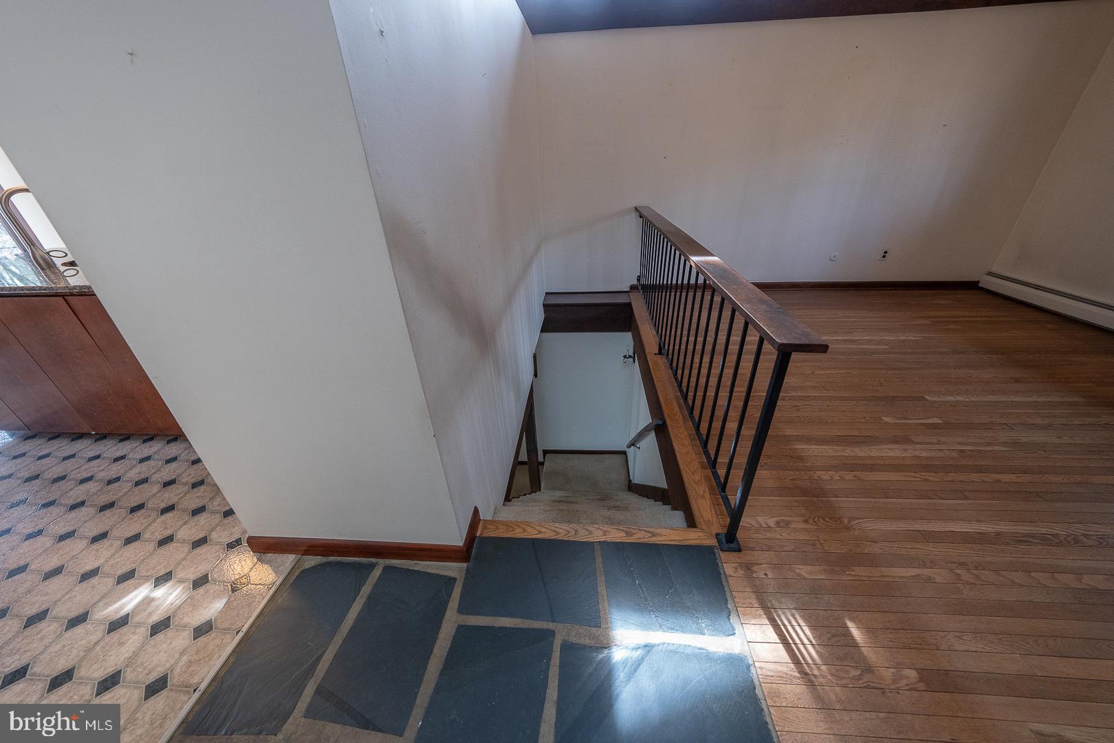 759 Hedges Lane Wayne, PA 19087 - Photo 27 of 60 Stairway to lower level