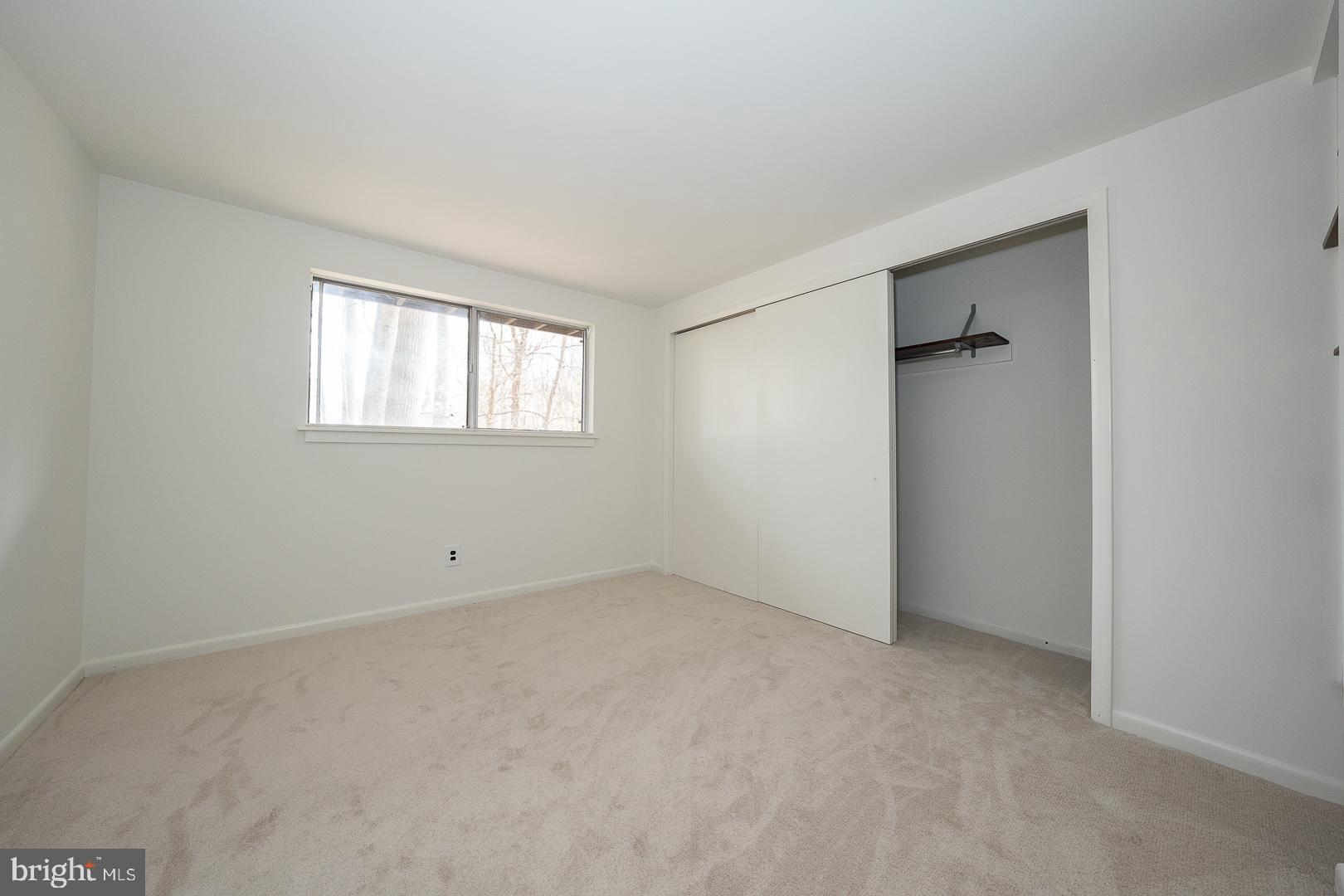 759 Hedges Lane Wayne, PA 19087 - Photo 39 of 60 Bedroom 2 with new carpet