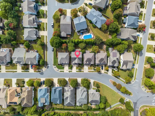 $719,000 | 4028 Franks Creek Drive, Cary, NC 27518