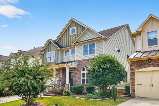 $719,000 | 4028 Franks Creek Drive, Cary, NC 27518