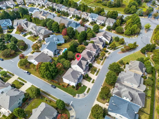 $719,000 | 4028 Franks Creek Drive, Cary, NC 27518