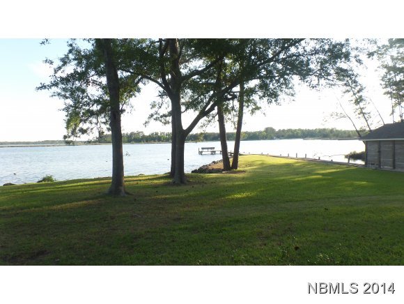 83 Canvasback Road Bayboro, NC 28515 - Photo 1 of 15 Primary Photo