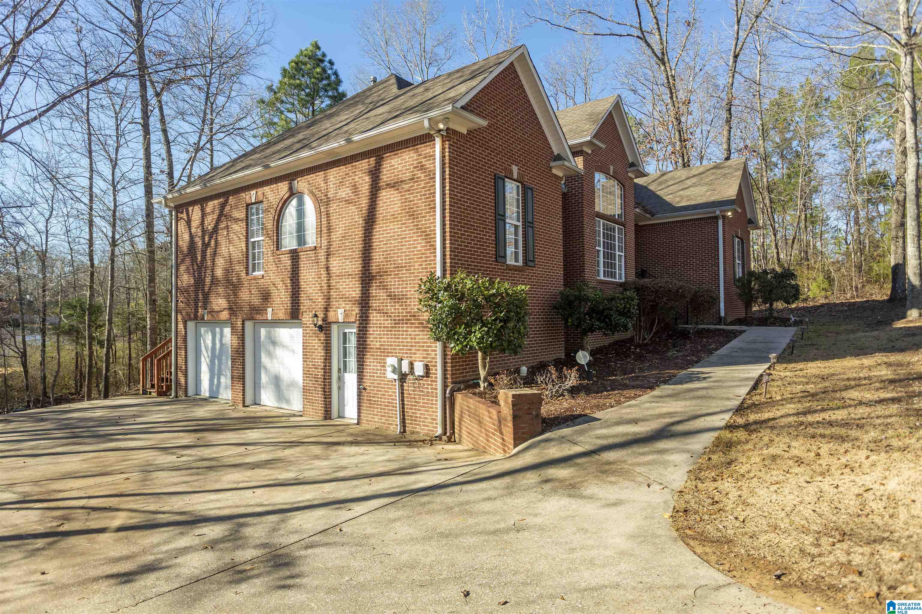 104 Wynlake Way Alabaster, AL 35007 - Photo 5 of 41