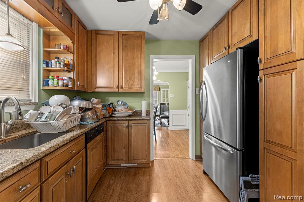 1750 North Waverly Street Dearborn, MI 48128 - Photo 14 of 38