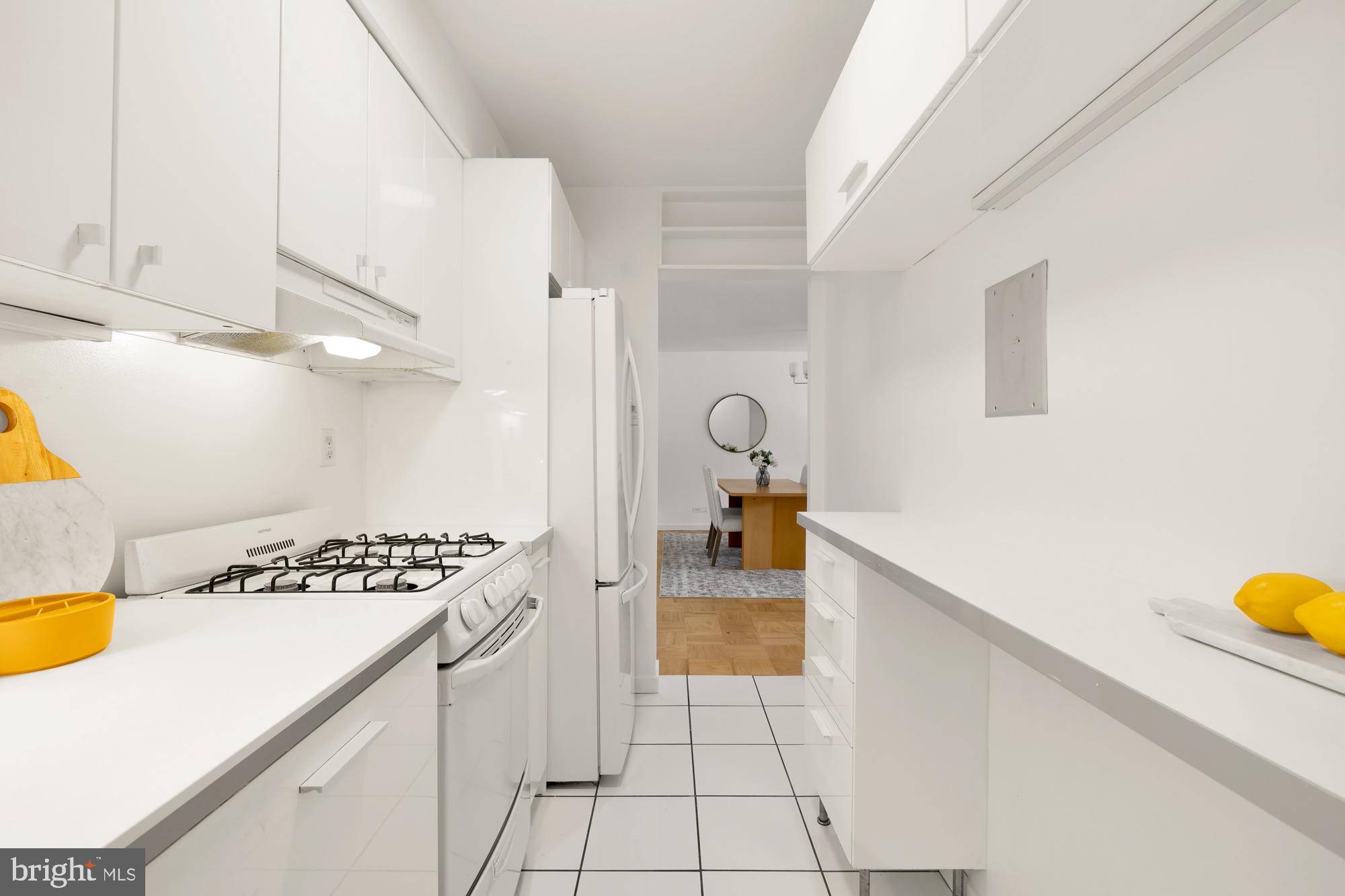 490 M Street Southwest, Unit W205 Washington, DC 20024 - Photo 15 of 38