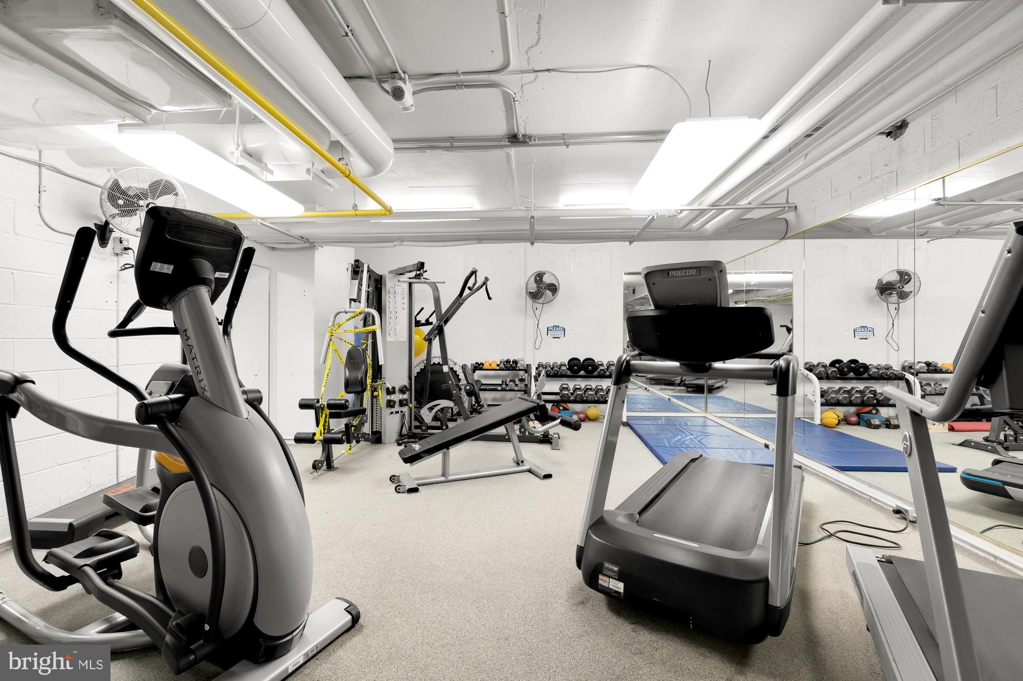 490 M Street Southwest, Unit W205 Washington, DC 20024 - Photo 23 of 38