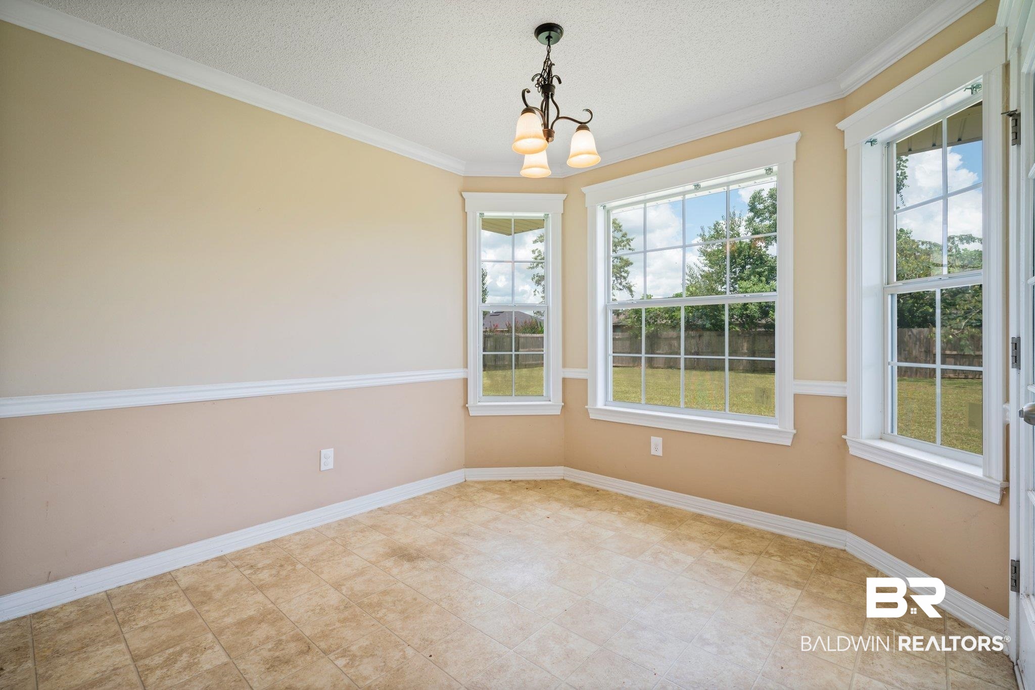 8590 Sable Court Semmes, AL 36575 - Photo 8 of 24