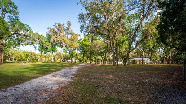 $2,000,000 | Fishermans Road, Paisley, FL 32767