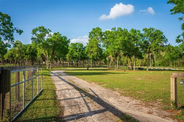 $2,000,000 | Fishermans Road, Paisley, FL 32767