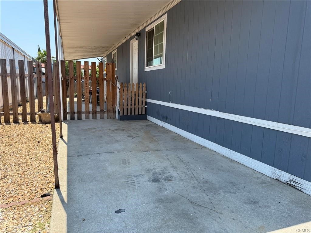 12700 Elliot, Unit 456 El Monte, CA 91732 - Photo 9 of 37 a view of an empty room