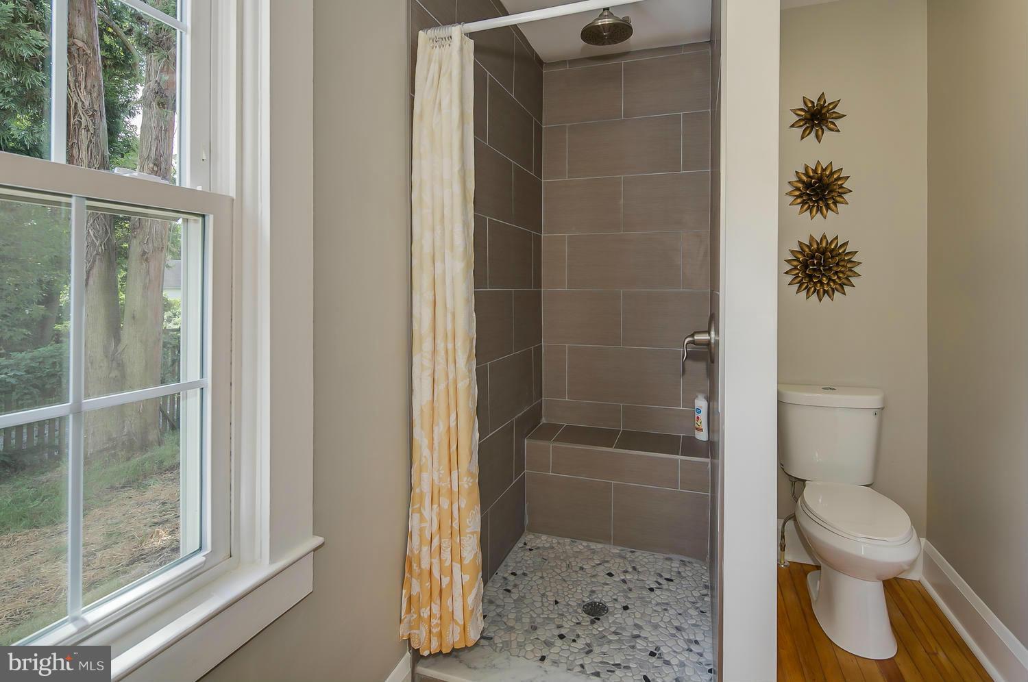6221 Falls Road Baltimore, MD 21209 - Photo 15 of 24 Bath