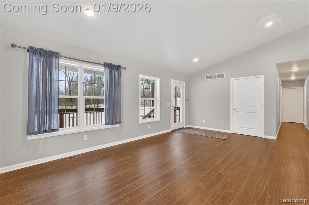 6779 Brophy Road Howell, MI 48855 - Photo 8 of 52 Gallery Image 8