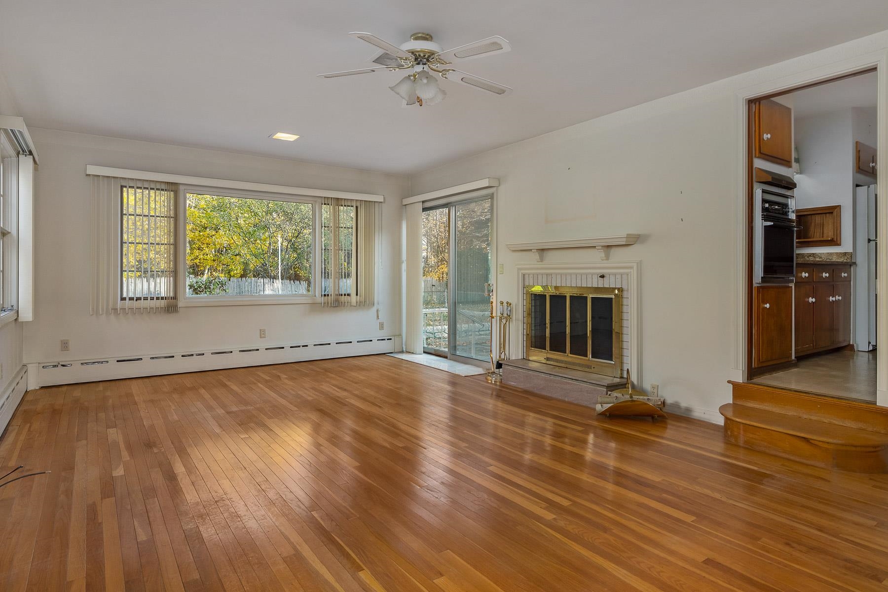 21 Mill Road Hampton, NH 03842 - Photo 3 of 36