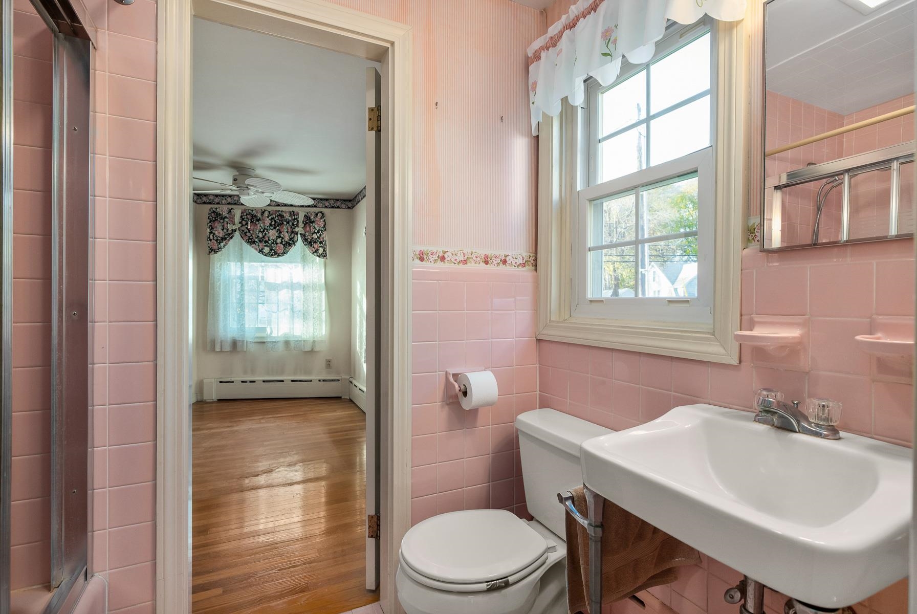 21 Mill Road Hampton, NH 03842 - Photo 26 of 36