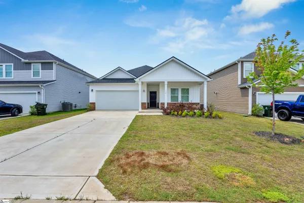 $327,500 | 138 Layken Drive, Fountain Inn, SC 29644