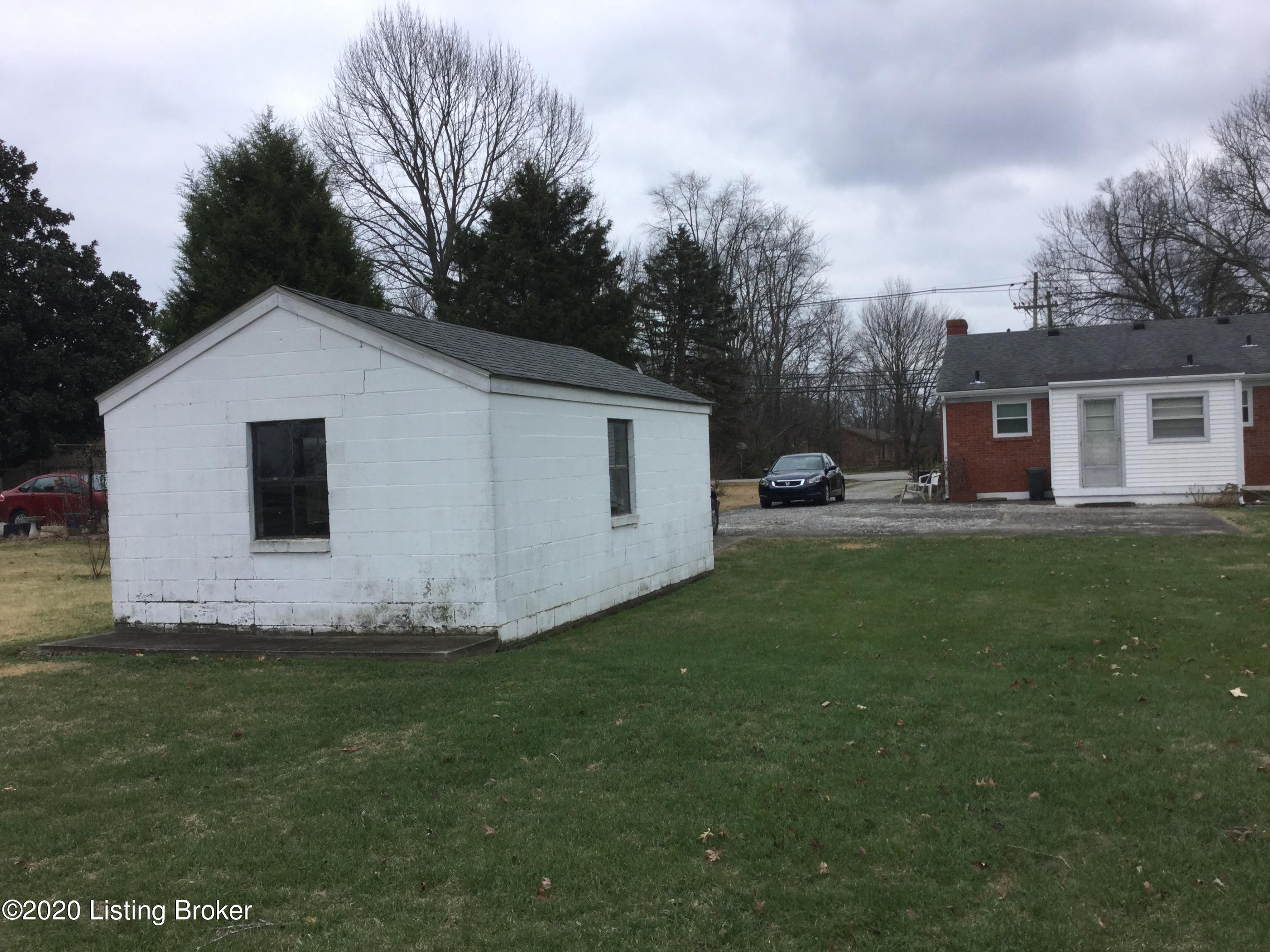 8709 Ferndale Road Louisville, KY 40291 - Photo 21 of 27 IMG-0810