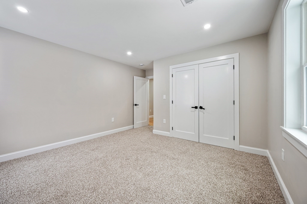 37 Dane Avenue Worcester, MA 01607 - Photo 14 of 42