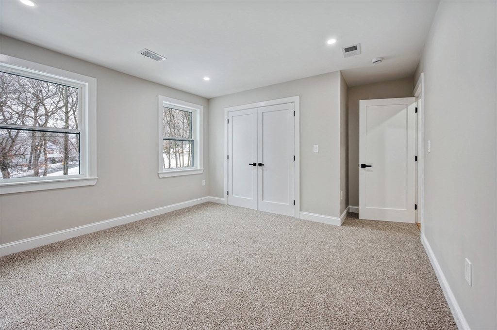 37 Dane Avenue Worcester, MA 01607 - Photo 28 of 42
