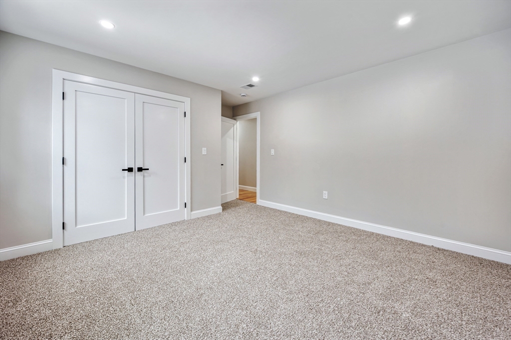 37 Dane Avenue Worcester, MA 01607 - Photo 30 of 42