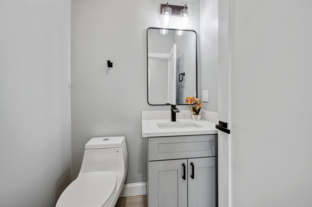 37 Dane Avenue Worcester, MA 01607 - Photo 10 of 42