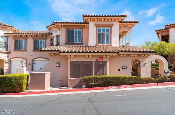 $525,000 | 24 Via Vasari, Unit 204, Henderson, NV 89011