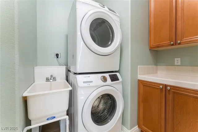 $525,000 | 24 Via Vasari, Unit 204, Henderson, NV 89011