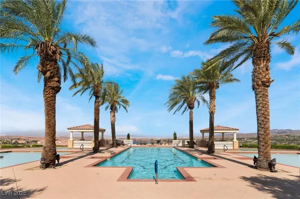 $525,000 | 24 Via Vasari, Unit 204, Henderson, NV 89011