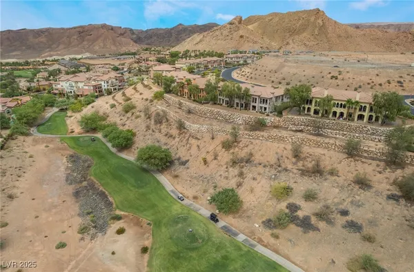 $525,000 | 24 Via Vasari, Unit 204, Henderson, NV 89011