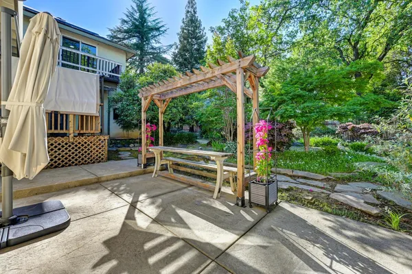 $830,000 | 8626 Pershing Avenue, Fair Oaks, CA 95628