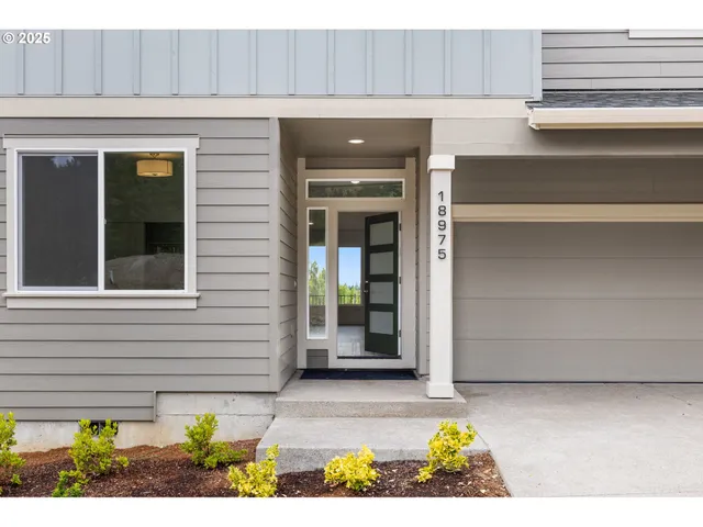 $669,950 | 18975 Southwest Northridge Court, Unit L3, Beaverton, OR 97007
