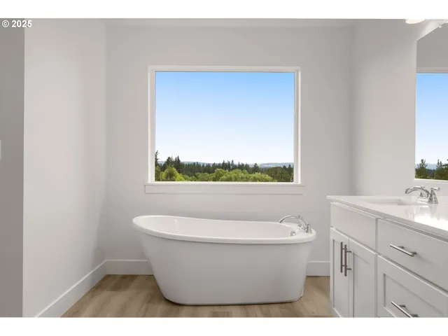 $669,950 | 18975 Southwest Northridge Court, Unit L3, Beaverton, OR 97007