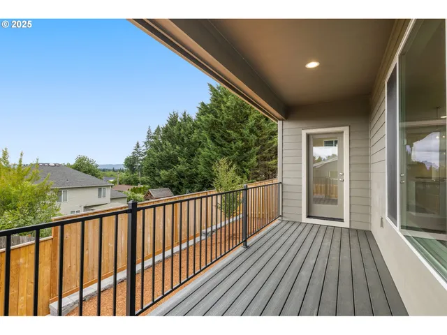 $669,950 | 18975 Southwest Northridge Court, Unit L3, Beaverton, OR 97007