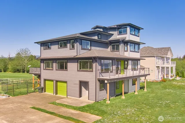 $949,900 | 264 Stringtown Road, Ilwaco, WA 98624