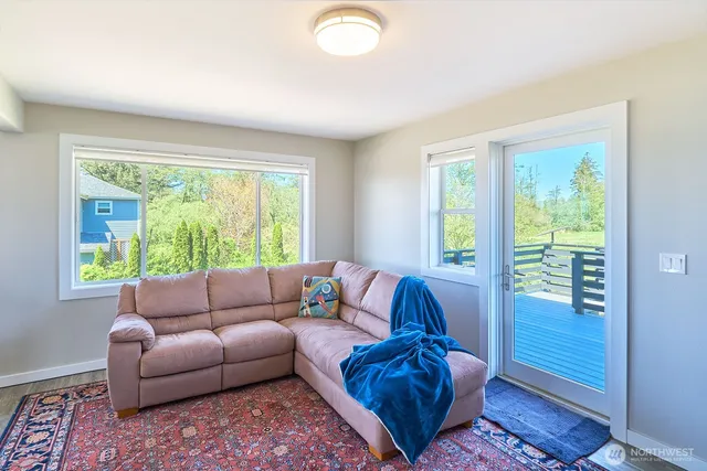 $949,900 | 264 Stringtown Road, Ilwaco, WA 98624