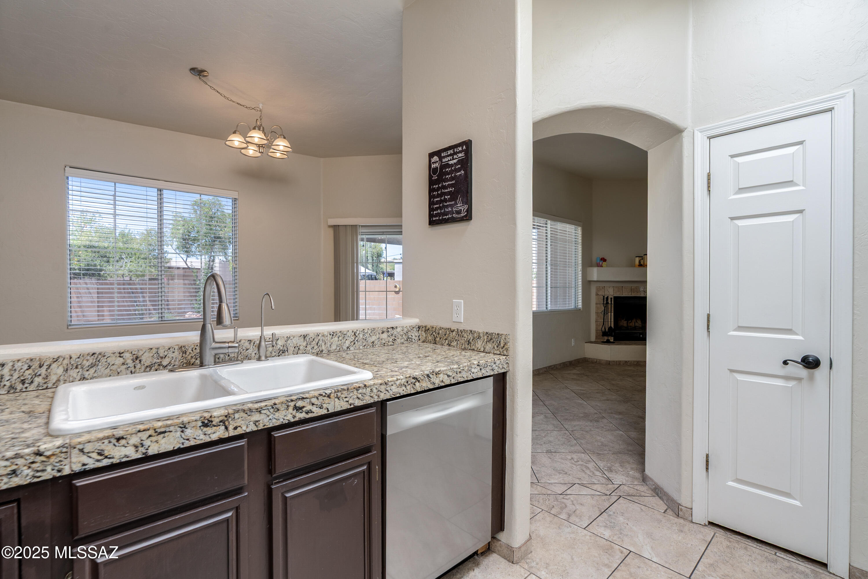 914 West Fox Ridge Lane Tucson, AZ 85737 - Photo 12 of 26