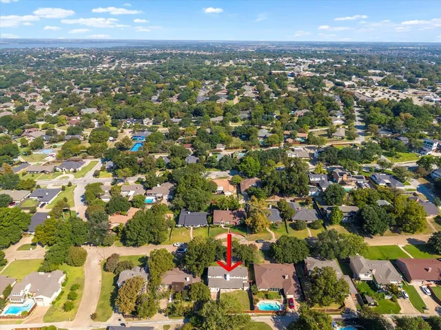 $450,000 | 211 Rockbrook Drive, Rockwall, TX 75087