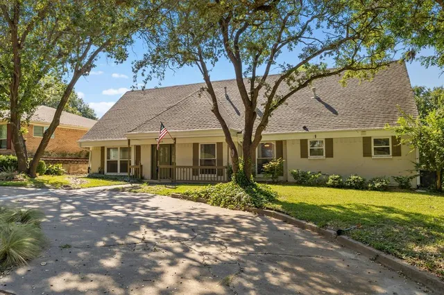 $450,000 | 211 Rockbrook Drive, Rockwall, TX 75087