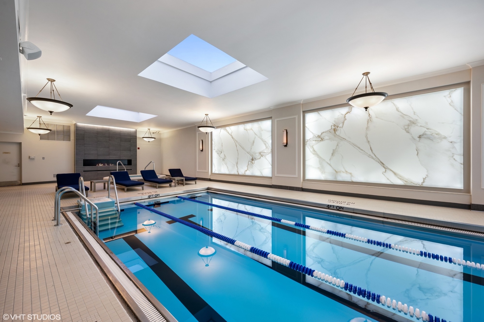 57 East Delaware Place, Unit 2805 Chicago, IL 60611 - Photo 27 of 28