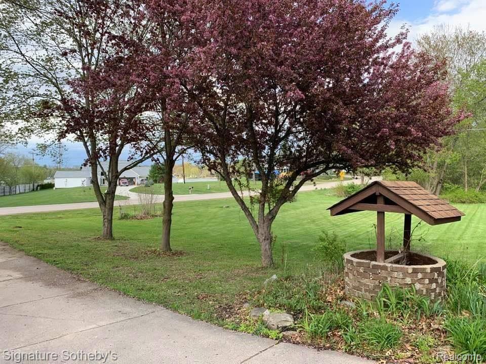 11920 Read Road Fenton, MI 48430 - Photo 40 of 43