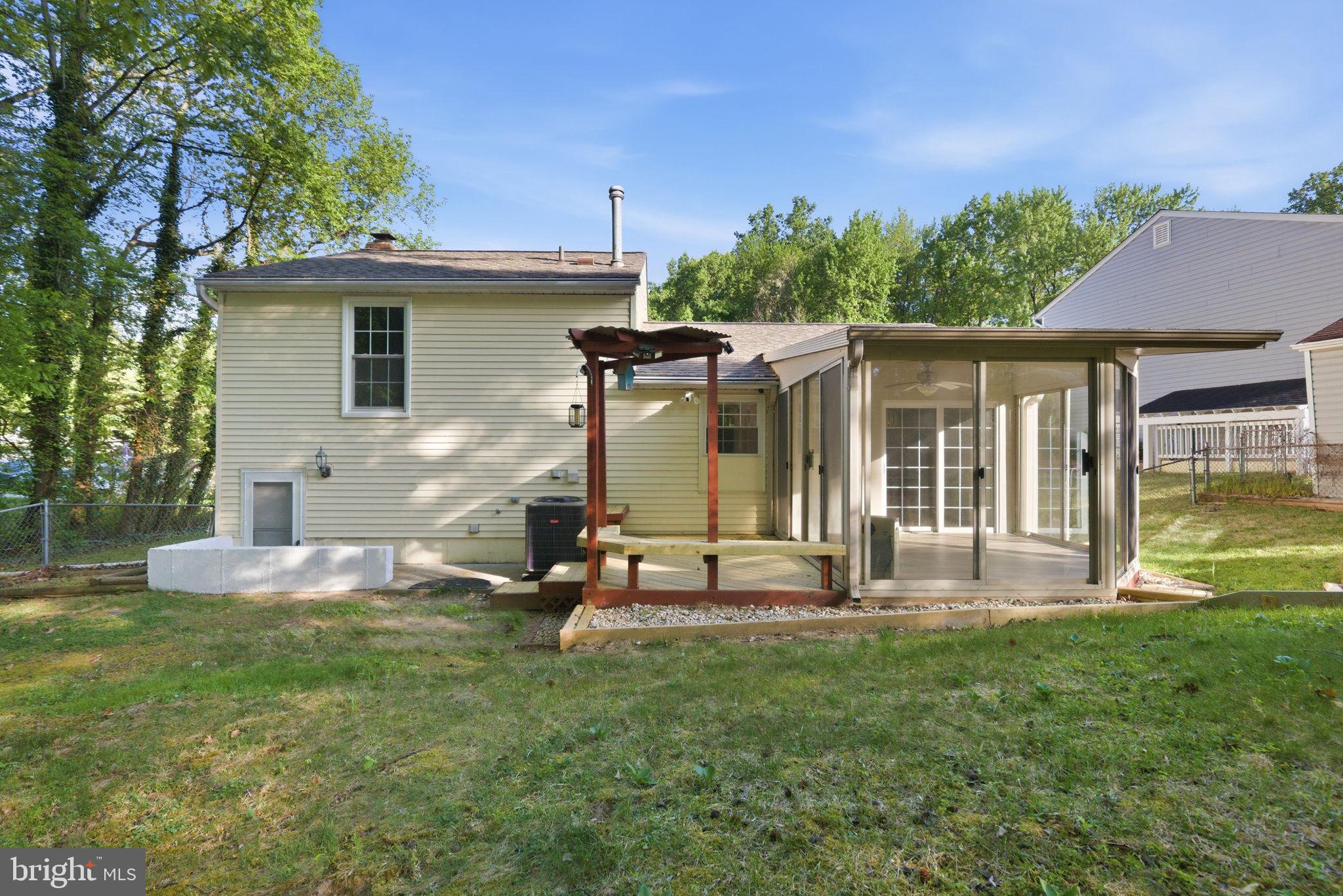 7625 R Sheffield Green Way Lorton, VA 22079 - Photo 23 of 28