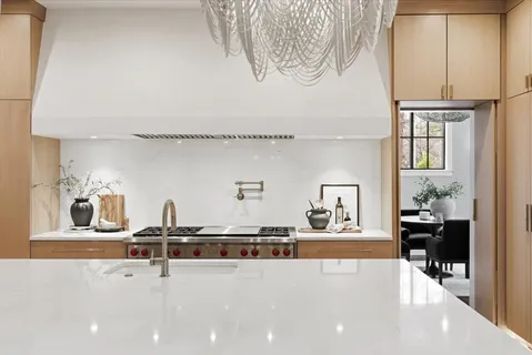 $6,996,996 | 818 Brentview Drive, Nashville, TN 37220