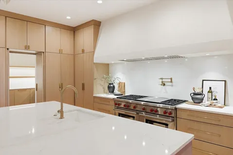 $6,996,996 | 818 Brentview Drive, Nashville, TN 37220