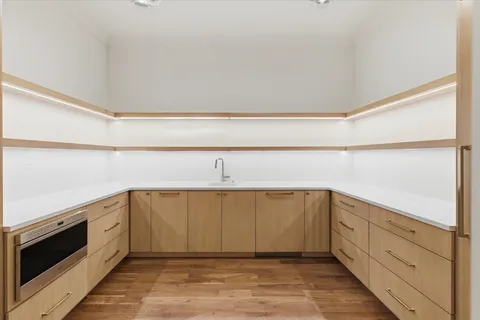 $6,996,996 | 818 Brentview Drive, Nashville, TN 37220