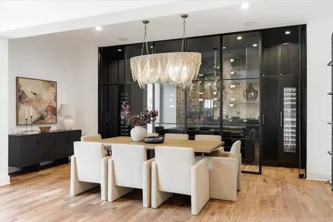 $6,996,996 | 818 Brentview Drive, Nashville, TN 37220