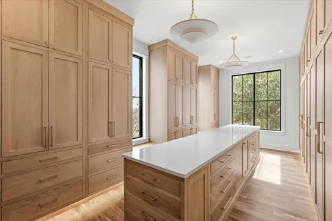 $6,996,996 | 818 Brentview Drive, Nashville, TN 37220