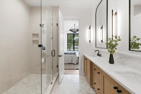 $6,996,996 | 818 Brentview Drive, Nashville, TN 37220