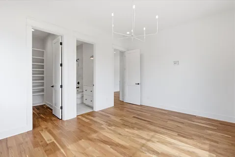 $6,996,996 | 818 Brentview Drive, Nashville, TN 37220