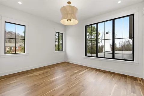 $6,996,996 | 818 Brentview Drive, Nashville, TN 37220