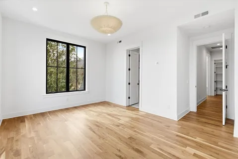 $6,996,996 | 818 Brentview Drive, Nashville, TN 37220